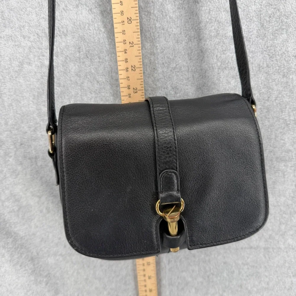 Vince Camuto Black Pebbled Leather Crossbody Bag Gold Toggle Saddle Bag - Picture 2 of 10